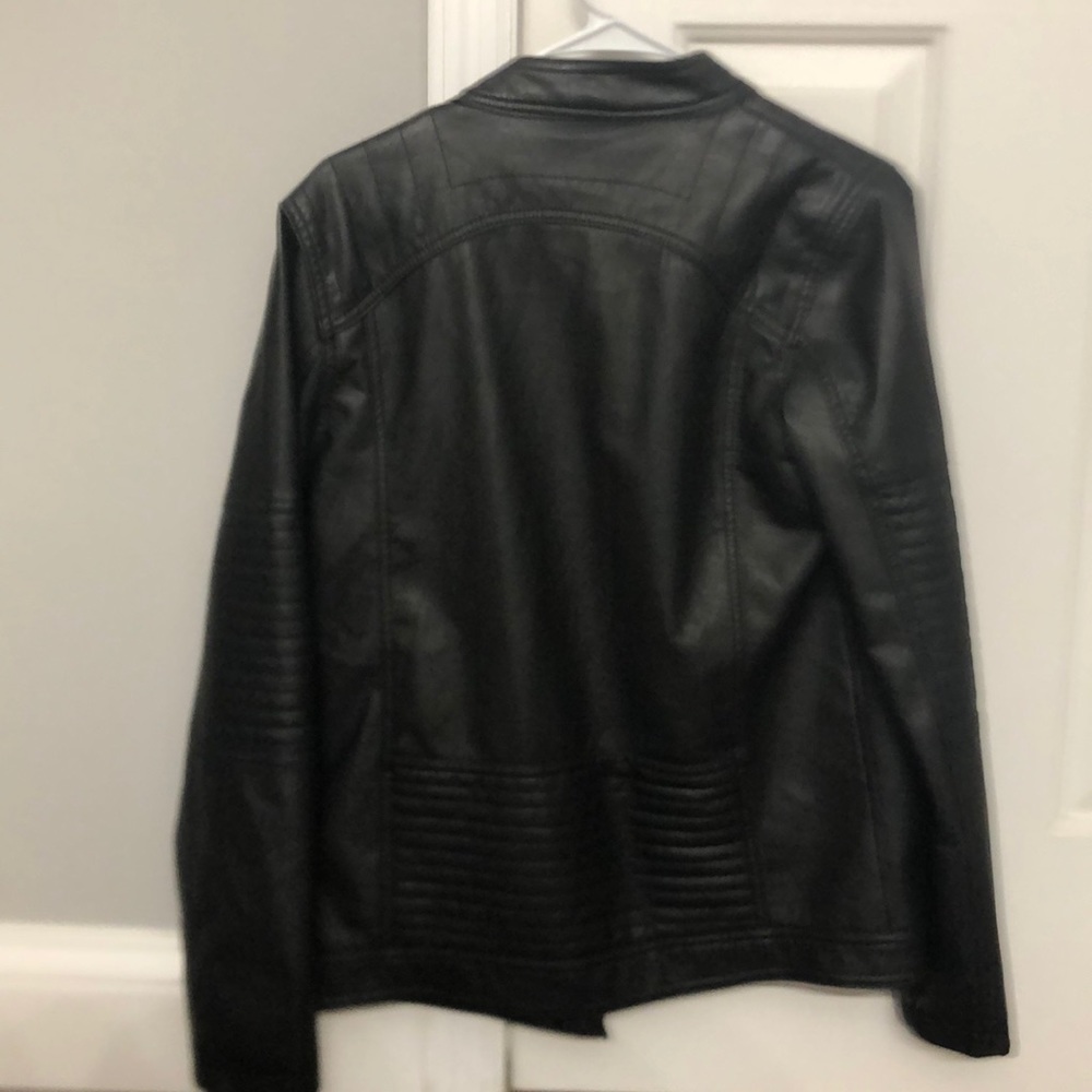Urban Republic jacket - Picture 14 of 15